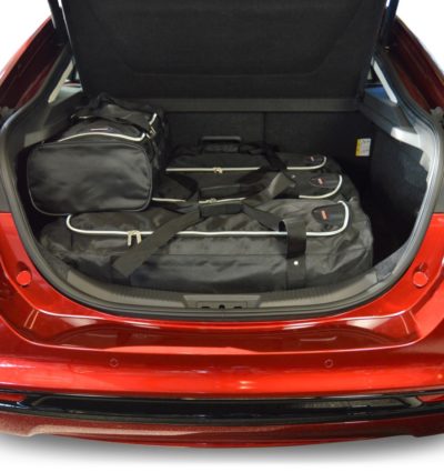 Pack de 6 sacs de voyage sur-mesure pour Ford Mondeo V (de 2014 à 2022) - Gamme Classique