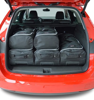 Pack de 6 sacs de voyage sur-mesure pour Opel Astra K Sports Tourer (de 2015 à 2021) - Gamme Classique