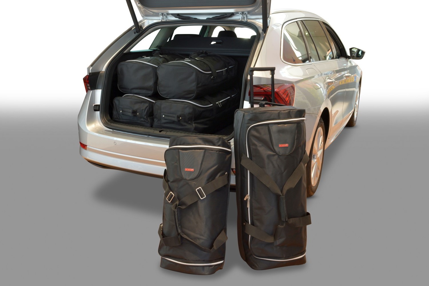 Pack de 6 sacs de voyage sur-mesure pour Opel Insignia B Sports Tourer (de  2017 à 2022) – VikingAuto : Tout l'équipement pour votre auto