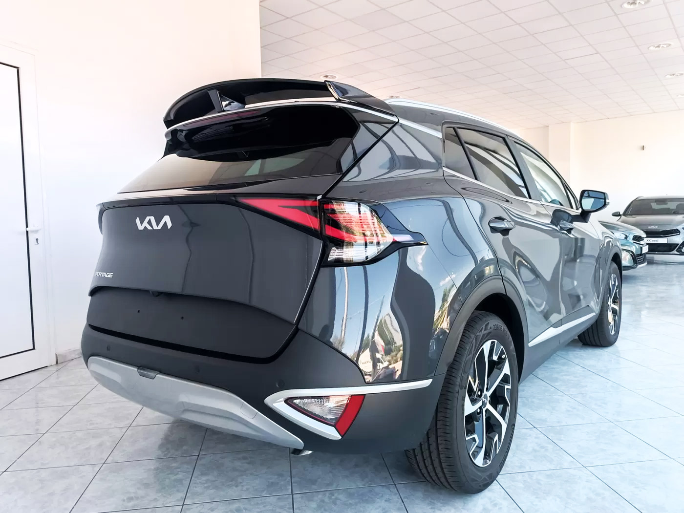 FranceAileron - Aileron / Becquet Sport pour Kia Sportage Mk5 (depuis 2021) – Image 3