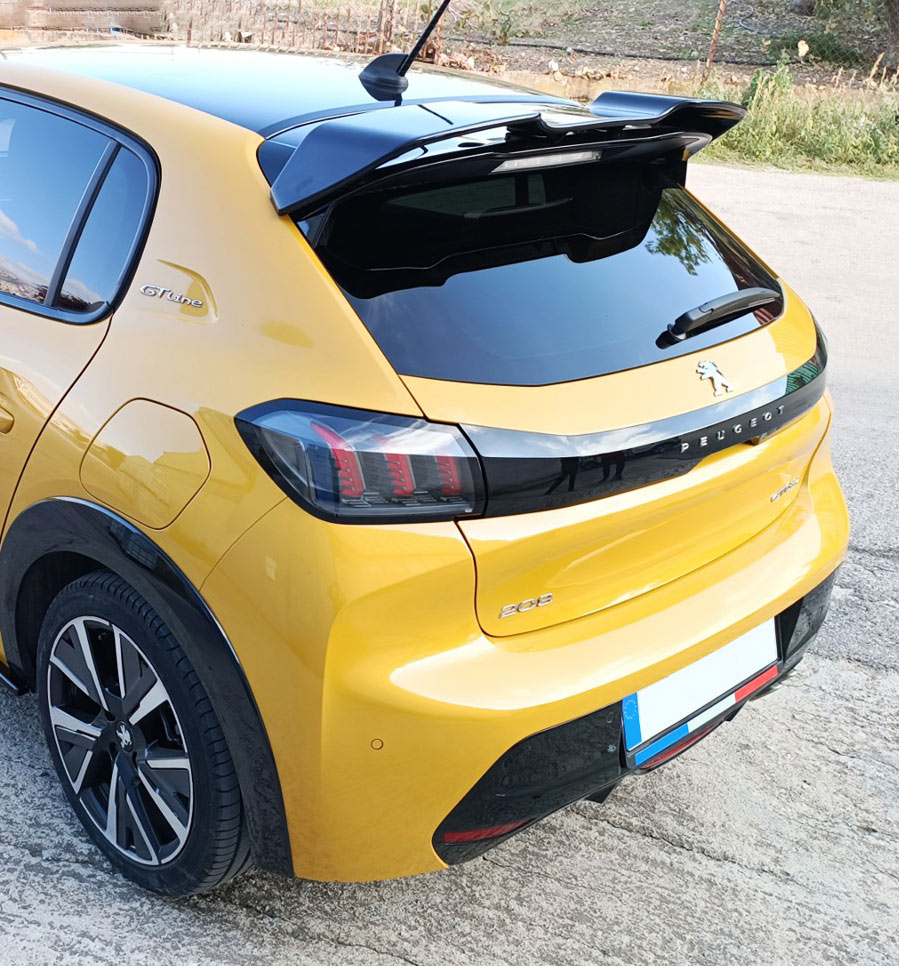 Aileron / Becquet RC8 pour Peugeot 208 mk2 GT/GT Line (depuis 2019)