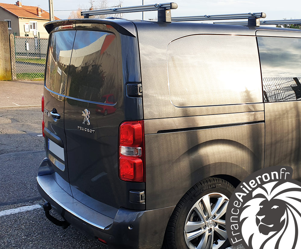 Becquet pour Peugeot Expert 3