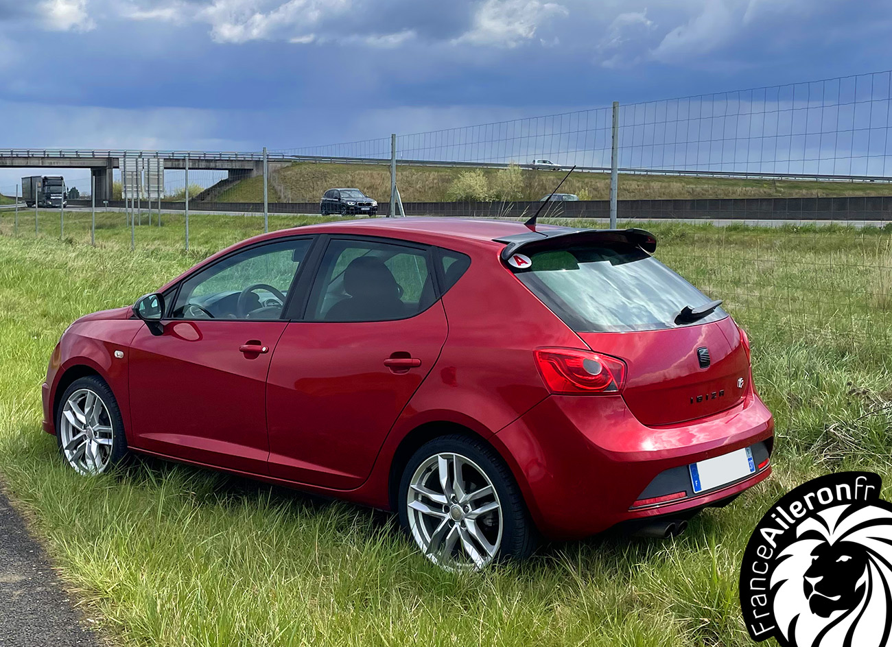 Aileron / Becquet pour Seat Ibiza 4 - 6J 5 portes (2008 - 2017)