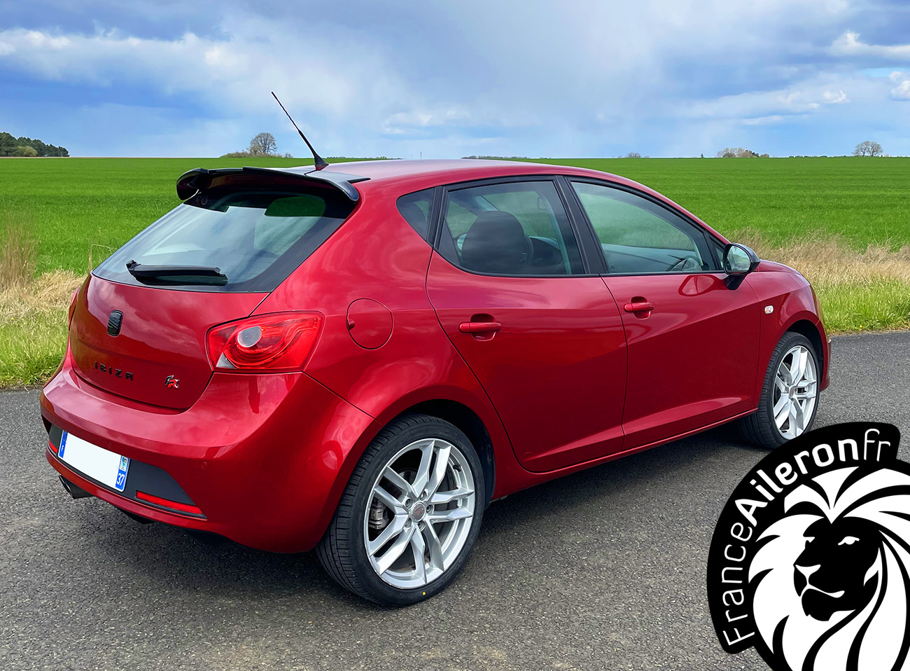Aileron / Becquet pour Seat Ibiza 4 - 6J 5 portes (2008 - 2017)