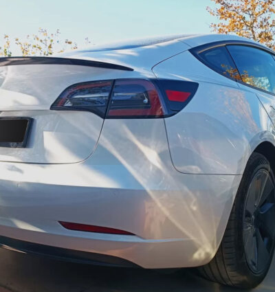 Aileron / Becquet Style Performance pour Tesla Model 3 (depuis 2017)