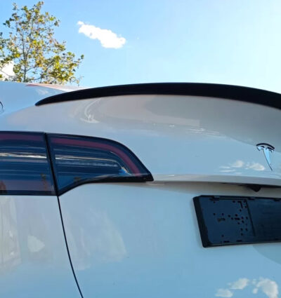 Aileron / Becquet Style Performance pour Tesla Model Y (depuis 2020)