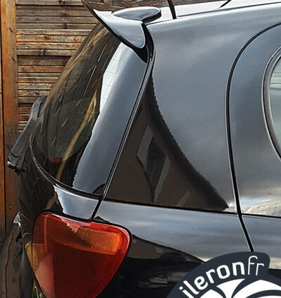 Spoiler pour Toyota Yaris 1
