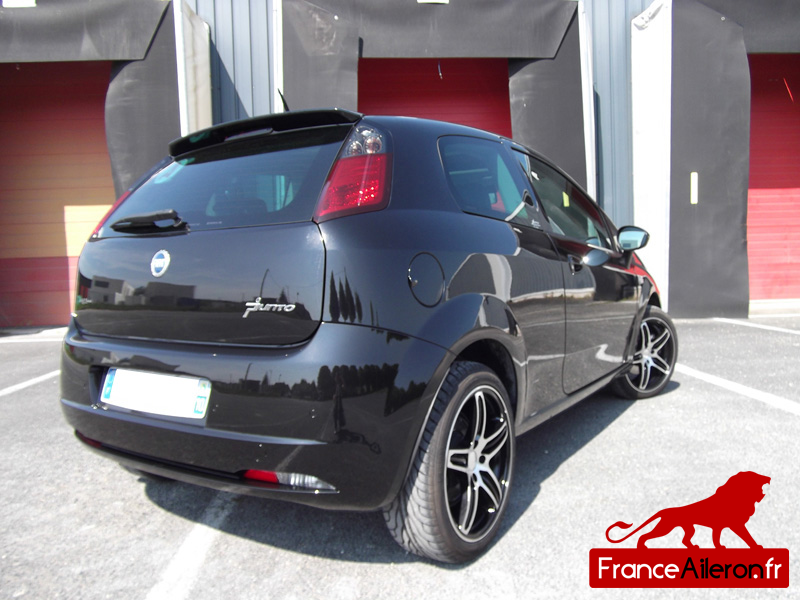 Aileron Origine pour Fiat Punto 3 MY