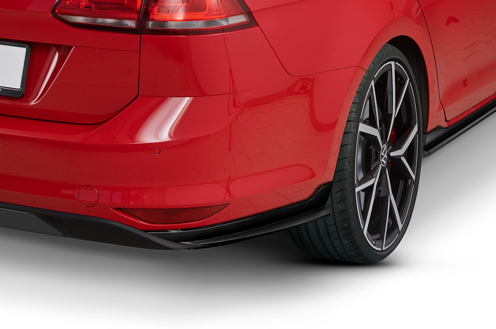 Diffuseur / Ajout de parechoc arrière pour VW Golf 7 (Typ AU) break (toutes carrosseries préfacelift) (2013-2017) - Fabriqué en ABS (6 finitions au choix)