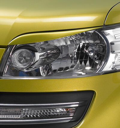 Paupières de phares avants (la paire) pour Daihatsu Materia Typ M4 hatchback (depuis 2006) - Fabriqué en ABS (à peindre)