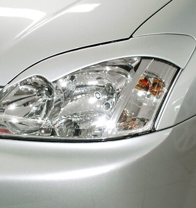 Paupières de phares avants (la paire) pour Toyota Corolla E12 hatchback (2001-2007) - Fabriqué en ABS (à peindre)