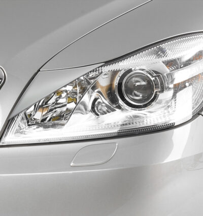 Paupières de phares avants (la paire) pour Skoda Octavia 2 Facelift toutes carrosseries (depuis 2009) - Fabriqué en ABS (à peindre)