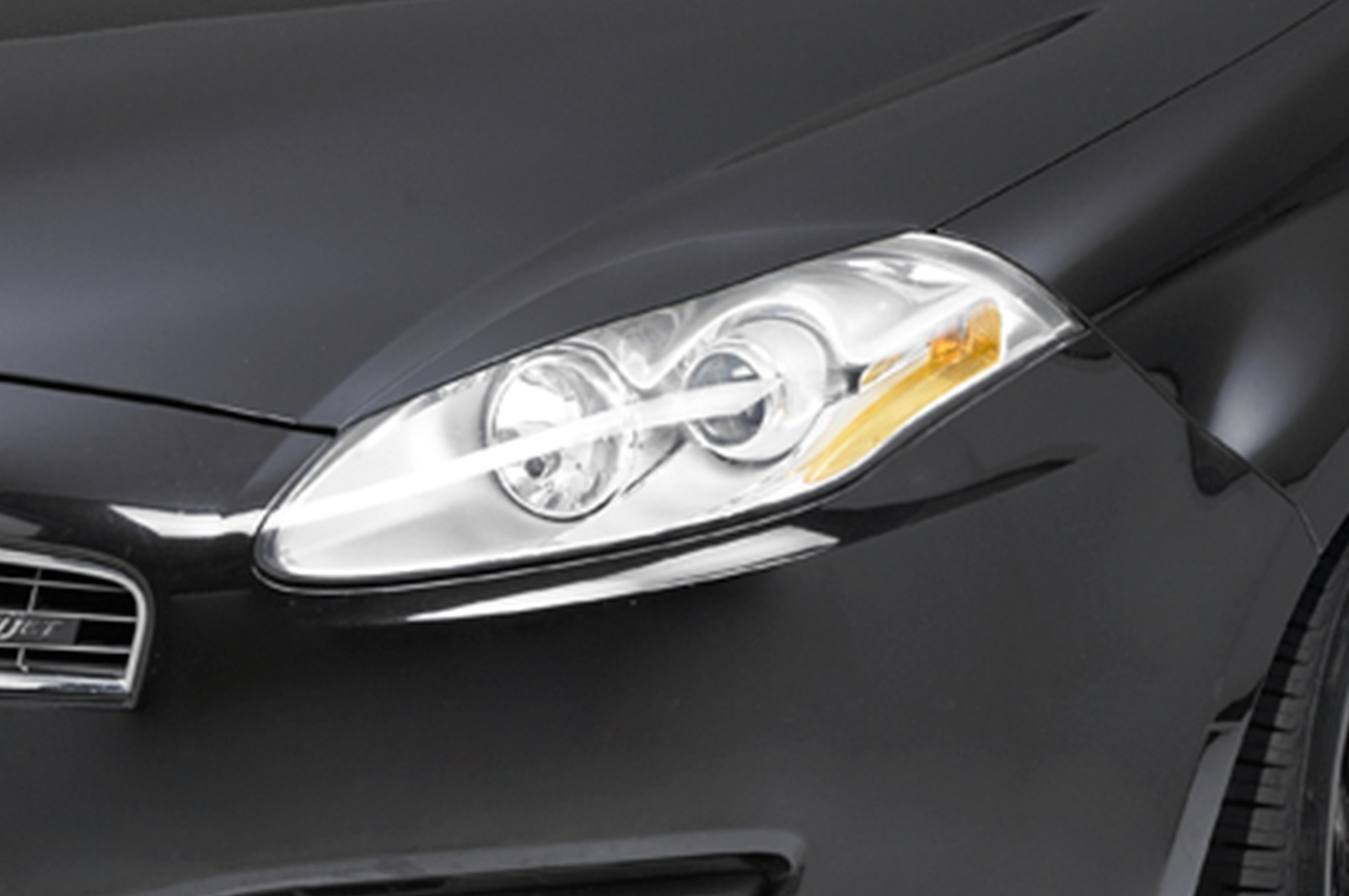 Paupières de phares avants (la paire) pour Fiat Bravo (depuis 2007) - Fabriqué en ABS (à peindre)