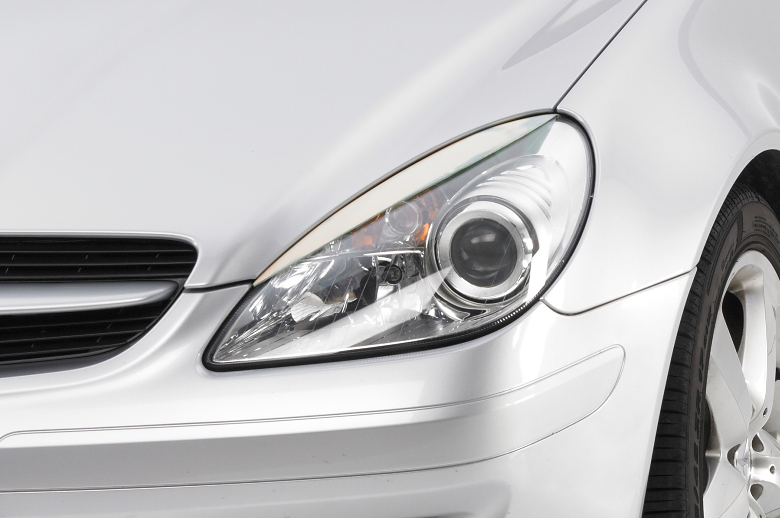 Paupières de phares avants (la paire) pour Mercedes Benz SLK R171 toutes carrosseries (3/2004-3/2011) - Fabriqué en ABS (à peindre)