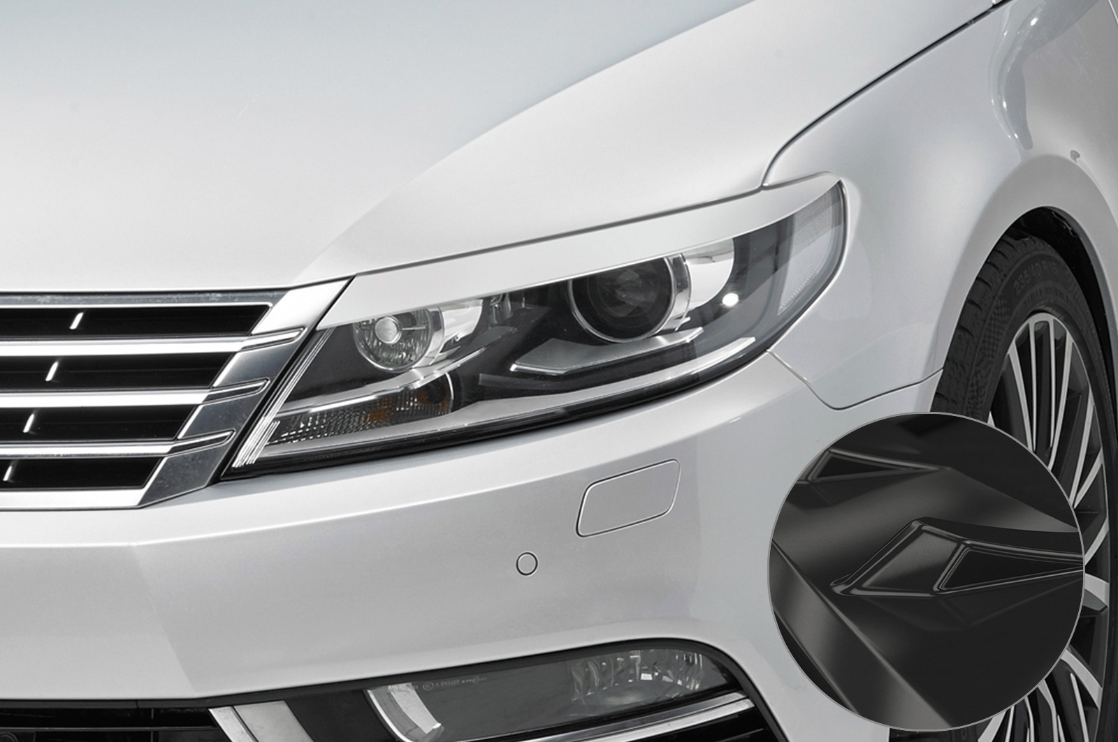 Paupières de phares avants (la paire) pour VW CC (Typ 35) toutes carrosseries (2012-2016) - Fabriqué en ABS glossy (Noir brillant)