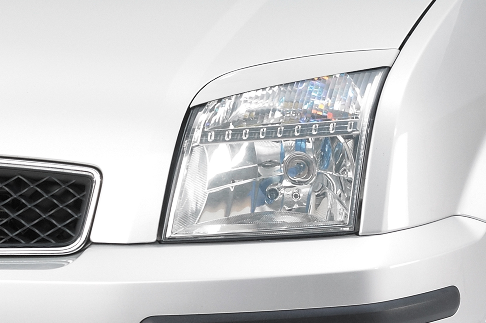 Paupières de phares avants (la paire) pour Ford Fusion hatchback (2002-2012) - Fabriqué en ABS (à peindre)