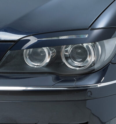 Paupières de phares avants (la paire) pour BMW Série 7 E65 LCI / E66 LCI toutes carrosseries (2005-2008) - Fabriqué en ABS (à peindre)