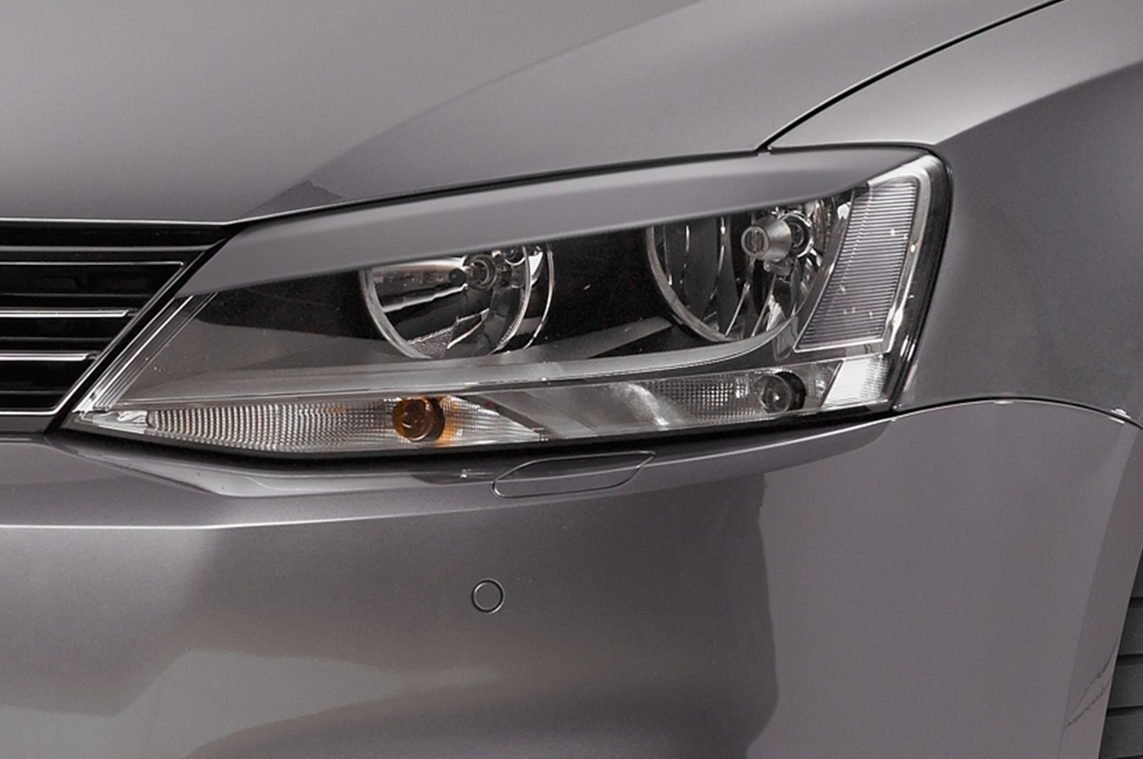 Paupières de phares avants (la paire) pour VW Jetta toutes carrosseries (depuis 2010) - Fabriqué en ABS (à peindre)