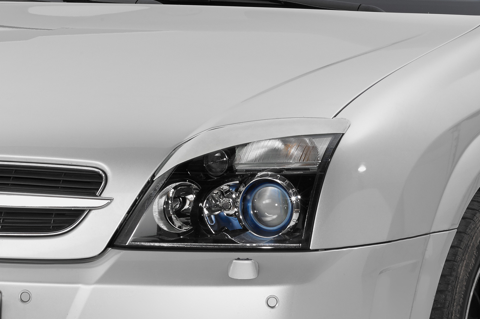 Paupières de phares avants (la paire) pour Opel Vectra C / Signum toutes carrosseries (2002-2005) - Fabriqué en ABS (à peindre)