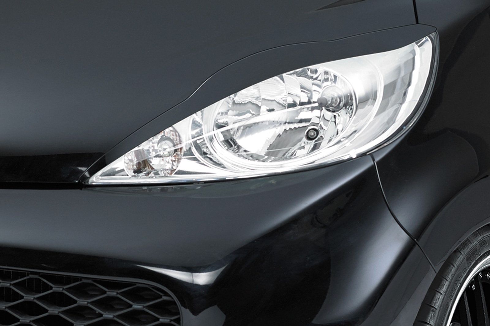 Paupières de phares avants (la paire) pour Peugeot 107 toutes carrosseries (2005-2012) - Fabriqué en ABS (à peindre)