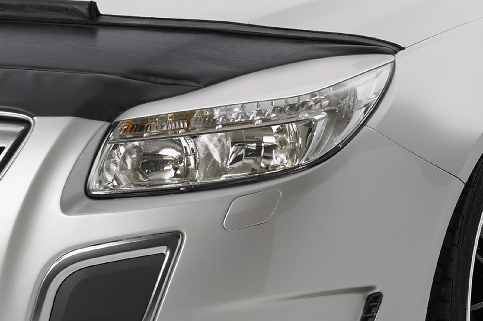 Paupières de phares avants (la paire) pour Opel Insignia A toutes carrosseries / sauf facelift (2008-6/2013) - Fabriqué en ABS (à peindre)