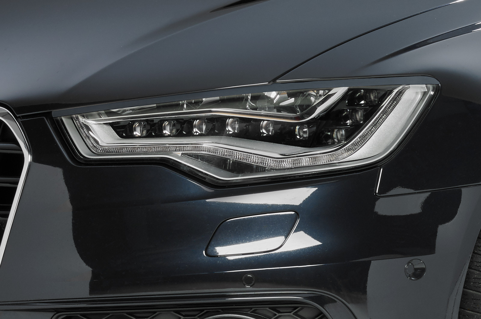 Paupières de phares avants (la paire) pour Audi A6 4G C7 toutes carrosseries (depuis 04/2011) - Fabriqué en ABS (à peindre)