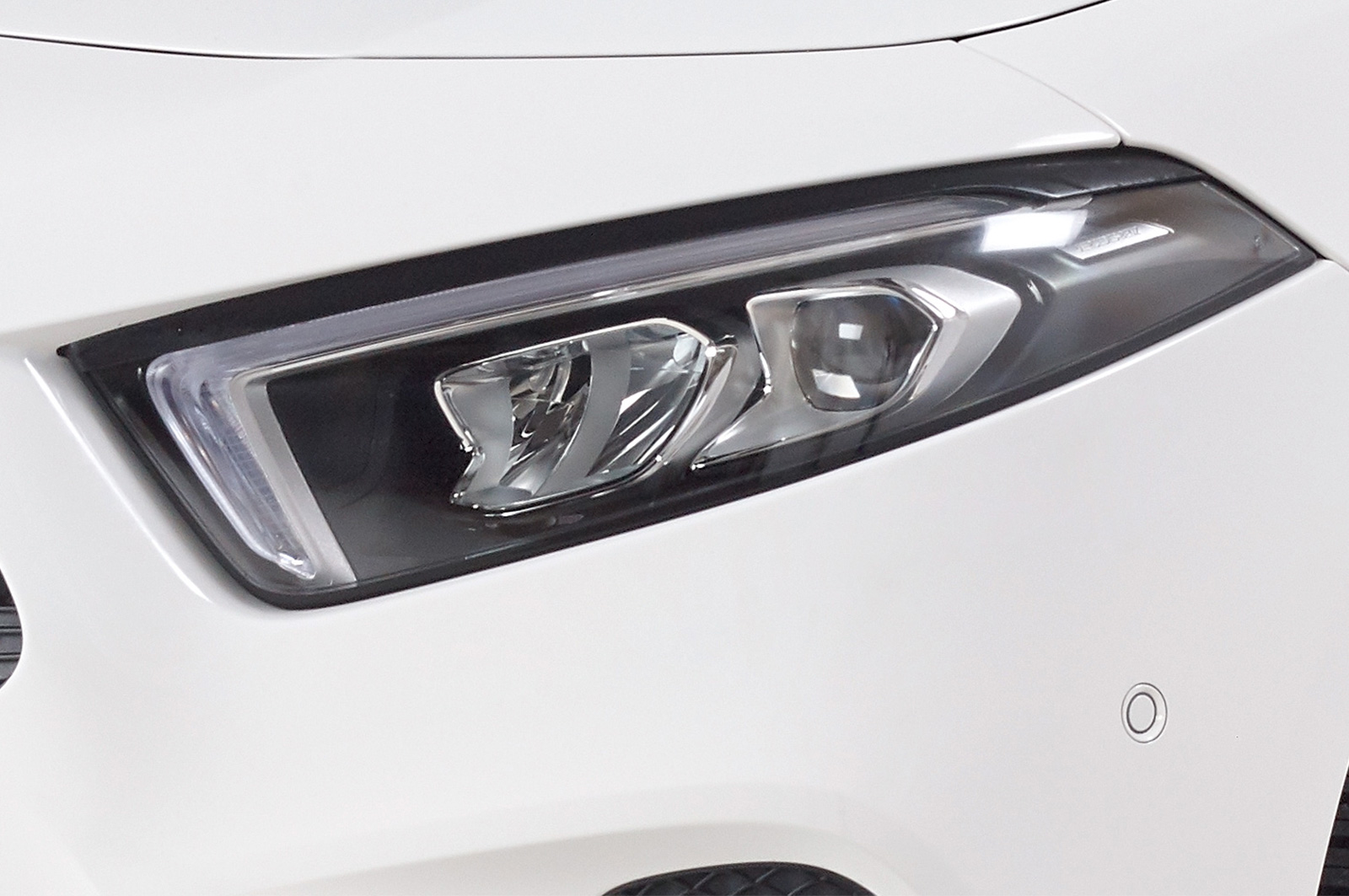 Paupières de phares avants (la paire) pour Mercedes Benz Classe A W177 (depuis 2018) - Fabriqué en ABS (à peindre)