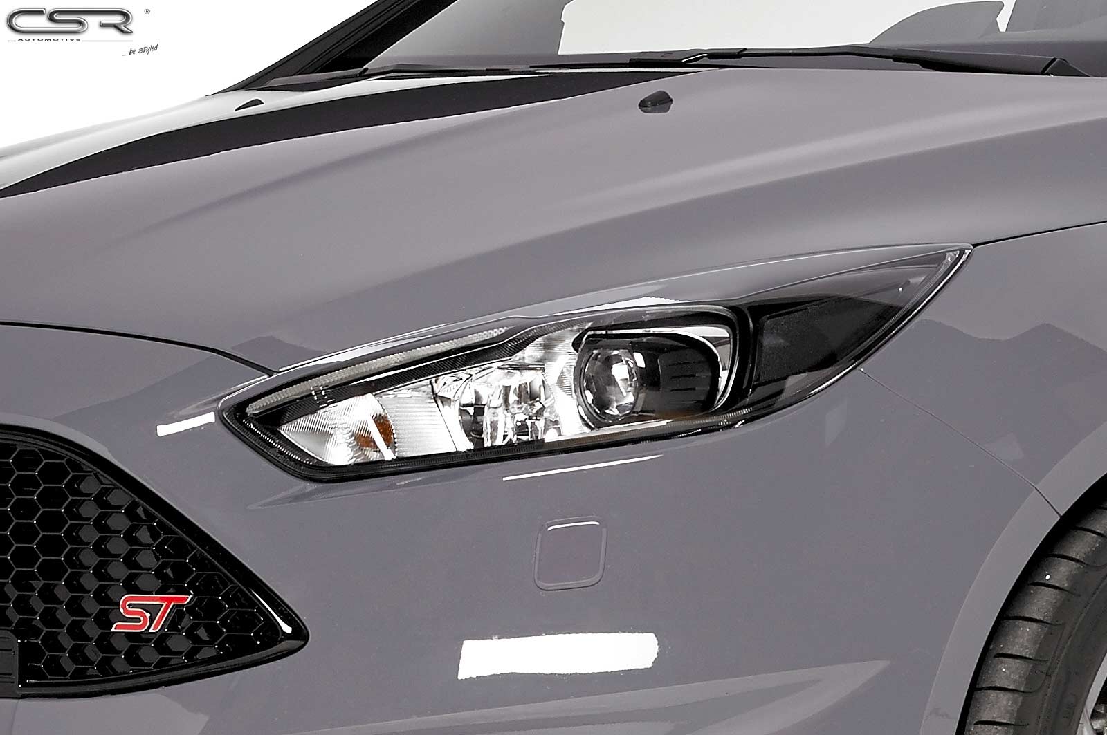 Paupières de phares avants (la paire) pour Ford Focus MK3 facelift (11/2014-2018) - Fabriqué en ABS glossy (Noir brillant)