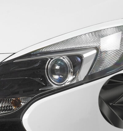 Paupières de phares avants (la paire) pour Opel Zafira Tourer 3. Generation toutes carrosseries (2011-06/2016) - Fabriqué en ABS glossy (Noir brillant)