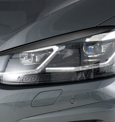 Paupières de phares avants (la paire) pour VW Golf 7 toutes carrosseries (04/2017-2021) - Fabriqué en ABS (à peindre)