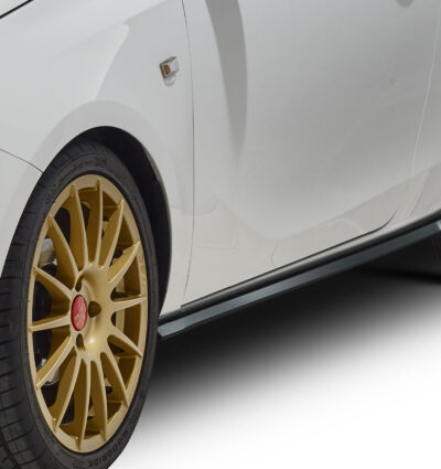 Bas de caisse (la paire) pour Opel Corsa E 3 portes (2014-2019) - Fabriqué en ABS (6 finitions au choix)