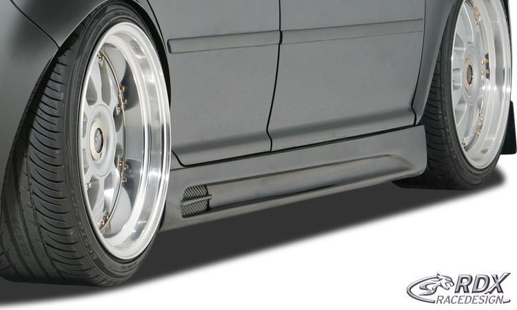 Bas de caisse (la paire) RDX pour VW Golf 4 et Bora « GT-Race »