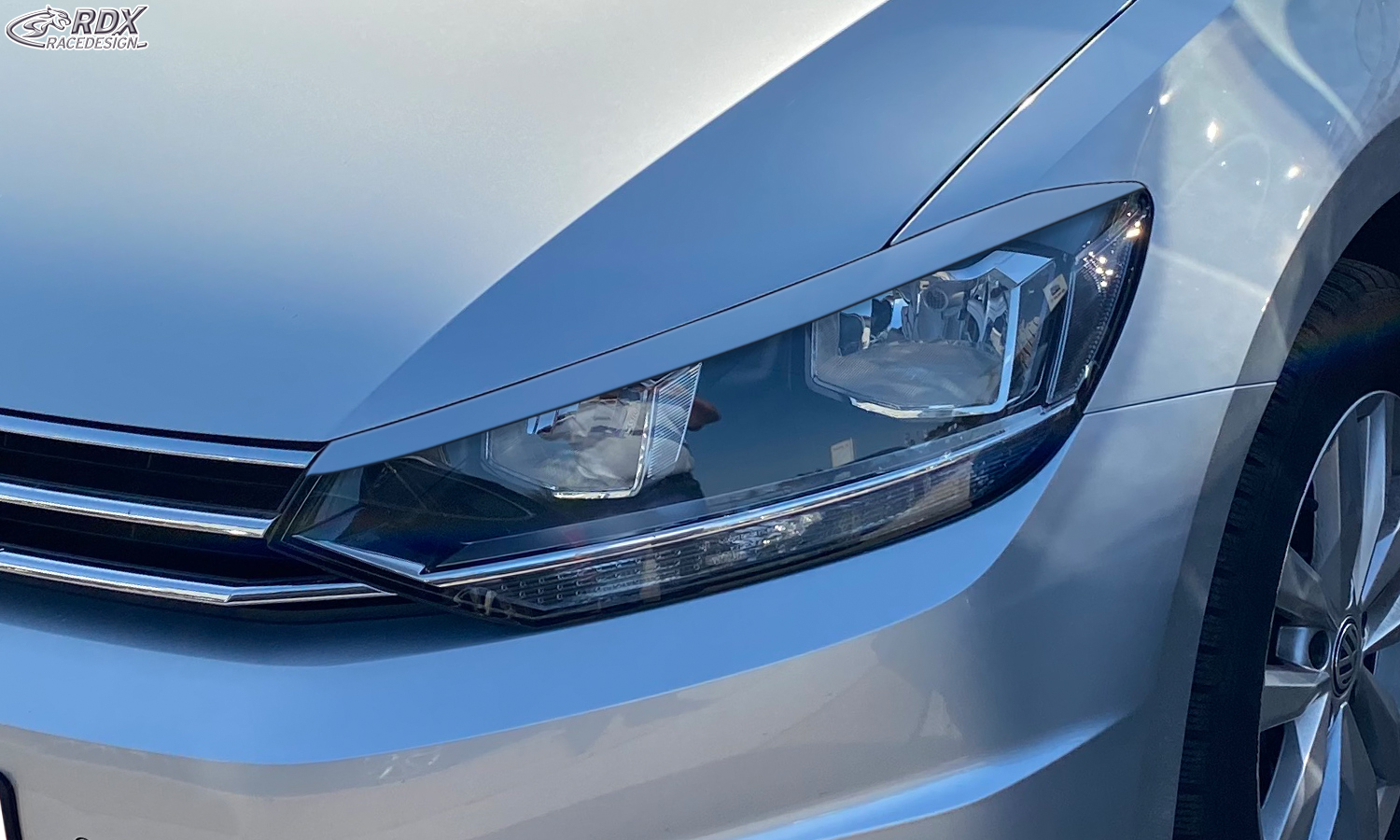 paupières de phares (la paire) RDX pour VW Touran 5T (2015+) (uniquement pour phares halogènes)