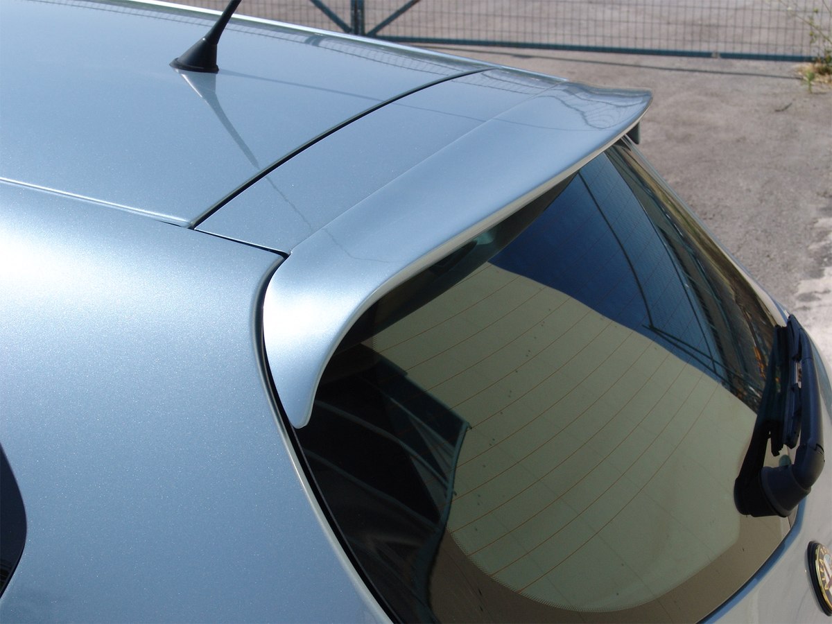 Aileron / Becquet de toit Alfa Romeo 147