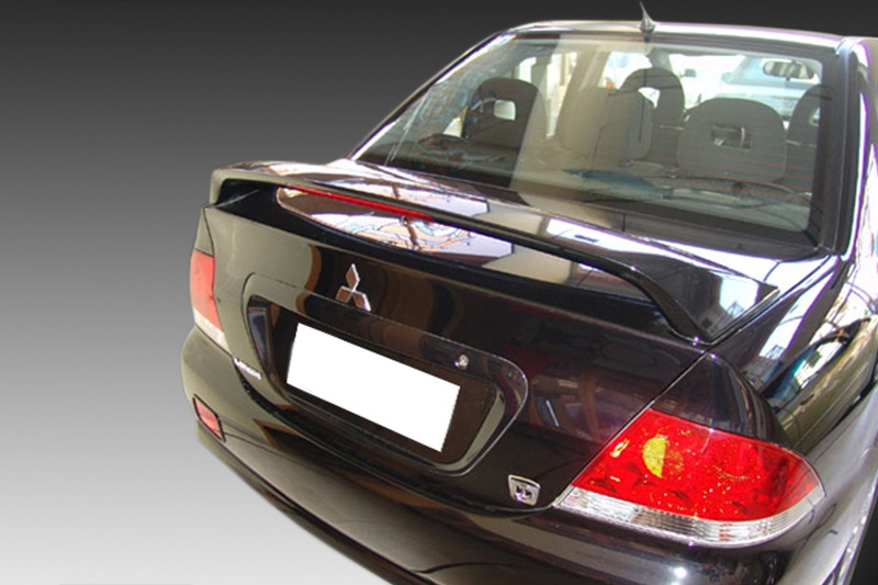 Aileron / Becquet de coffre Mitsubishi Lancer Mk8 Berline (2003-2008)