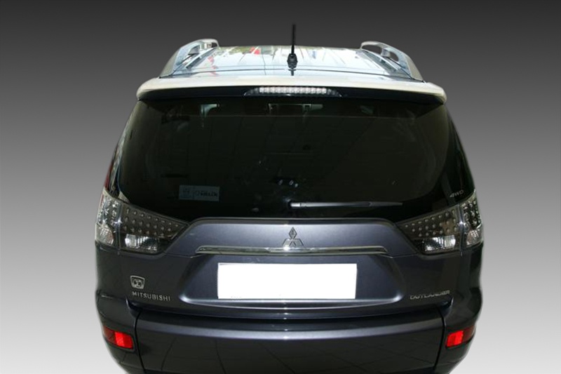 Aileron / Becquet de toit Mitsubishi Outlander Mk2 (2006-2012)