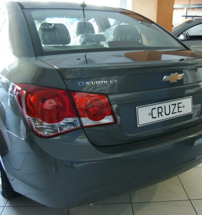 Becquet / Lèvre de spoiler Chevrolet Cruze J300 Berline (2008-2016)