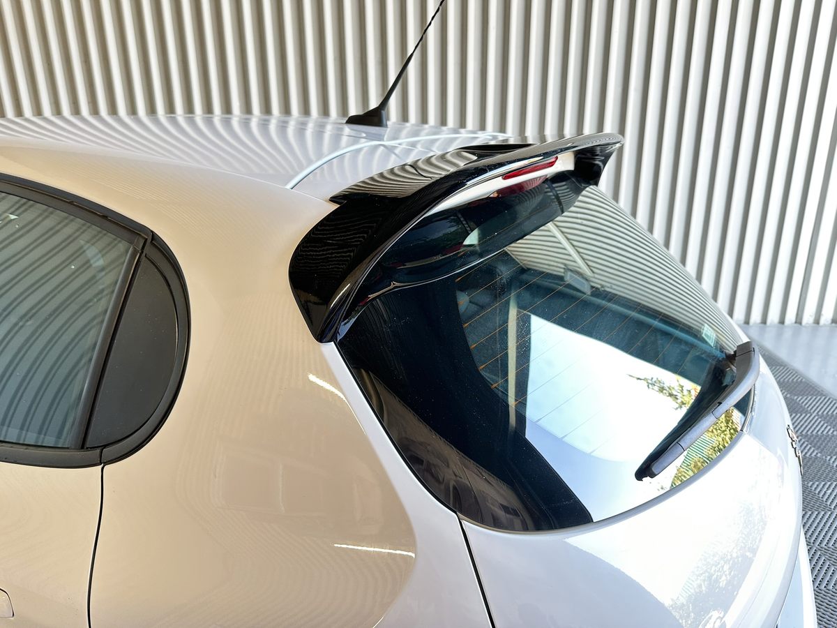 Aileron / Becquet de toit Peugeot 208 Mk1 (2012-2019)