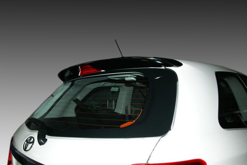 Aileron / Becquet de toit Toyota Yaris Mk3 (2011-2019)