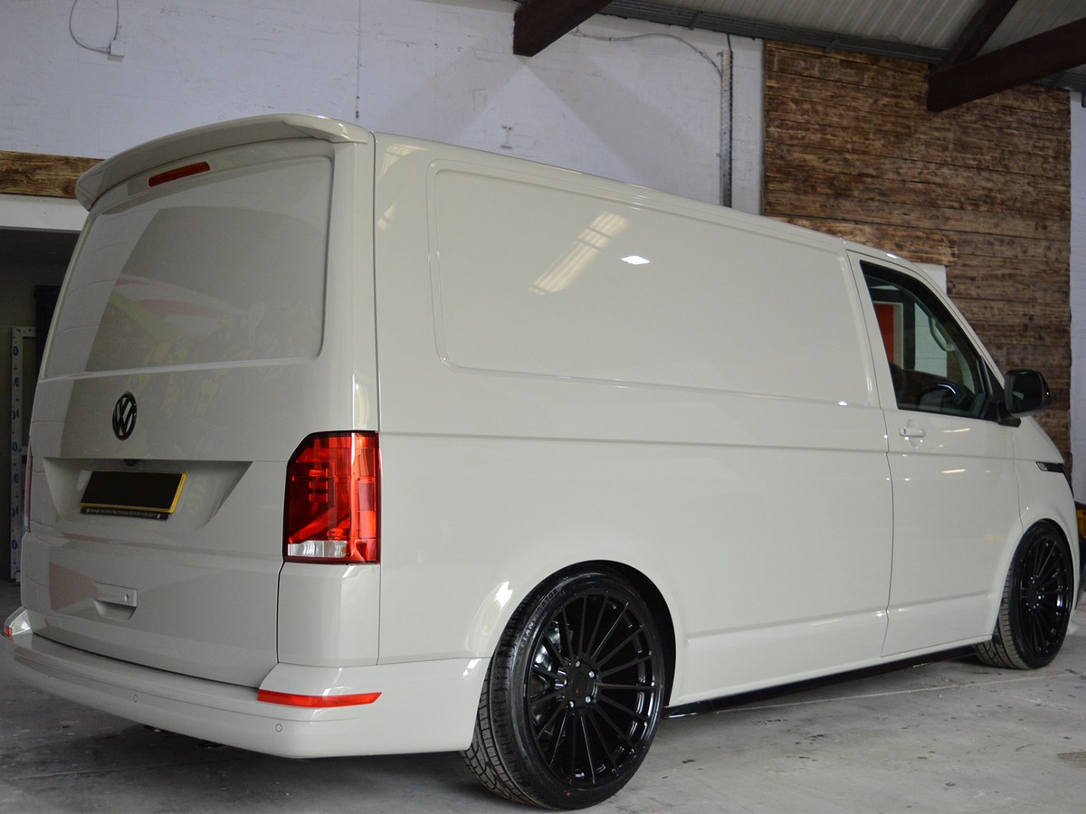 Aileron / Becquet de hayon Volkswagen T6 / T6.1