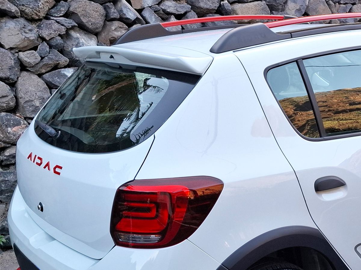 Aileron / Becquet de toit Dacia Sandero Mk2 (2012-2020)