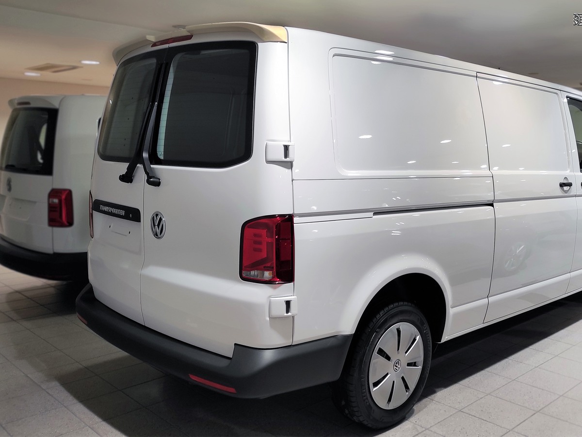 Aileron / Becquet de toit double-porte Volkswagen T6.1