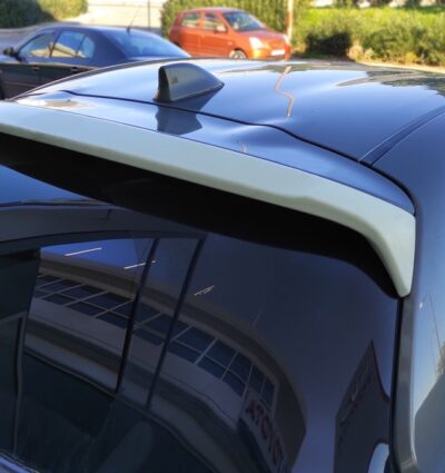 Aileron / Becquet de toit Toyota Yaris Mk4 (2020-)
