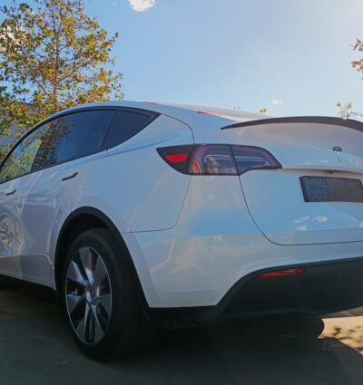 Becquet / Lèvre de spoiler Tesla Model Y