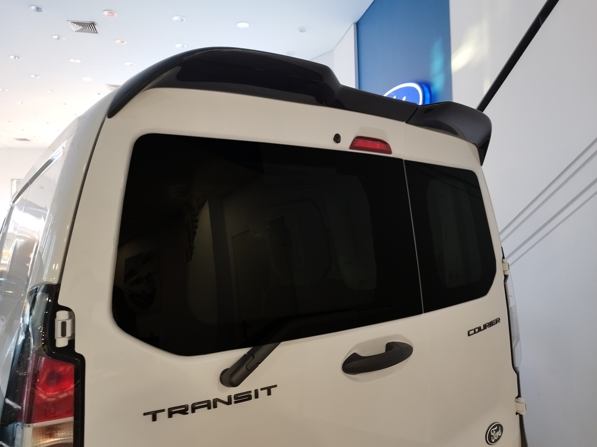 Aileron / Becquet de toit double-porte Ford Transit Courier Mk2 (2023-)