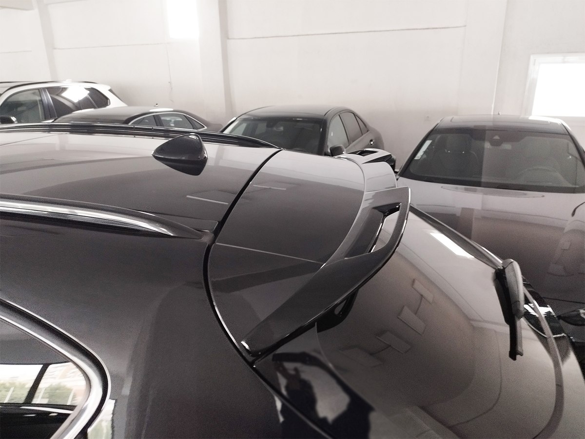 Aileron / Becquet de toit Alfa Romeo Stelvio Mk1