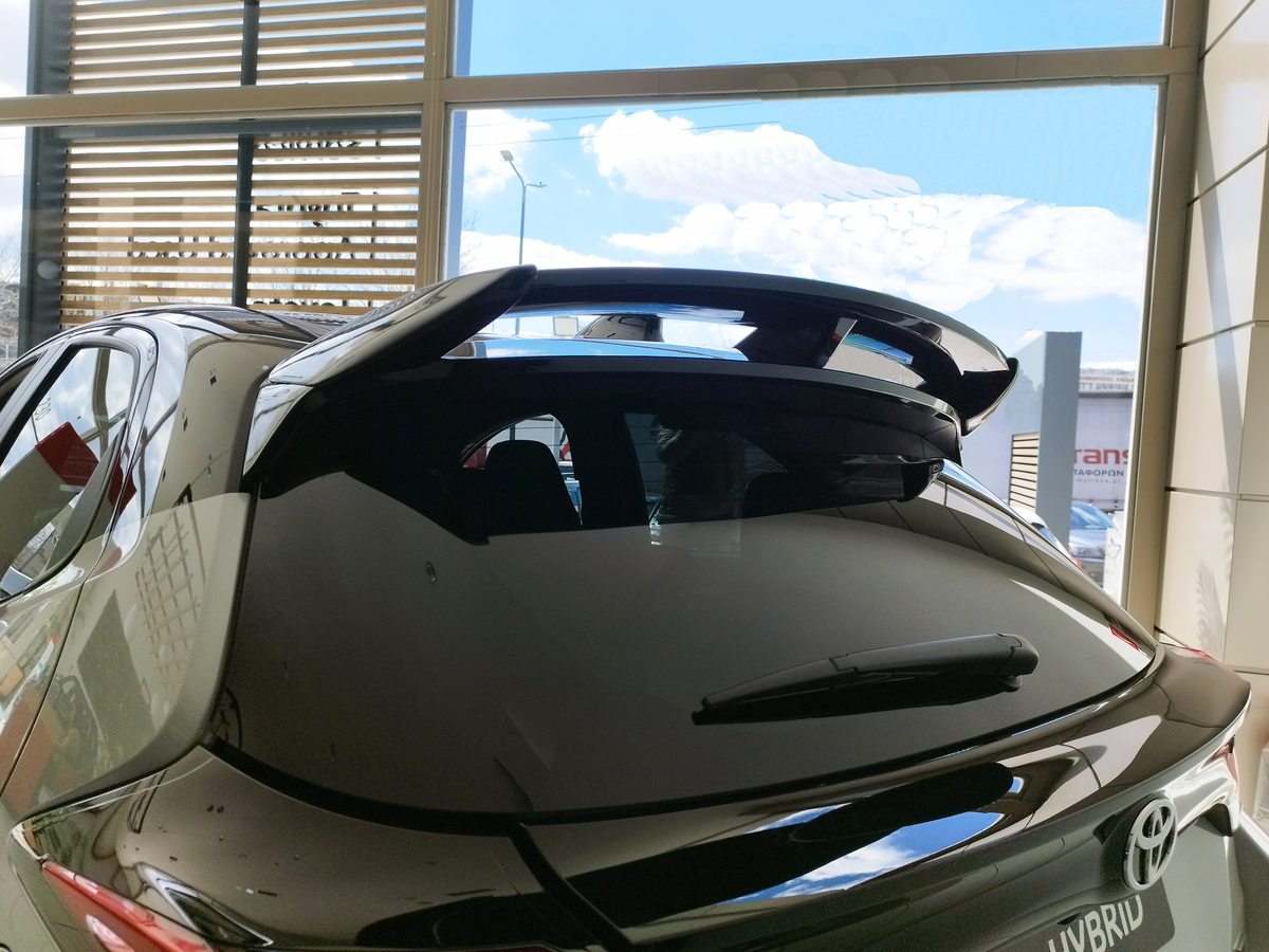 Aileron / Becquet de toit Toyota Yaris Mk4 (2020-)