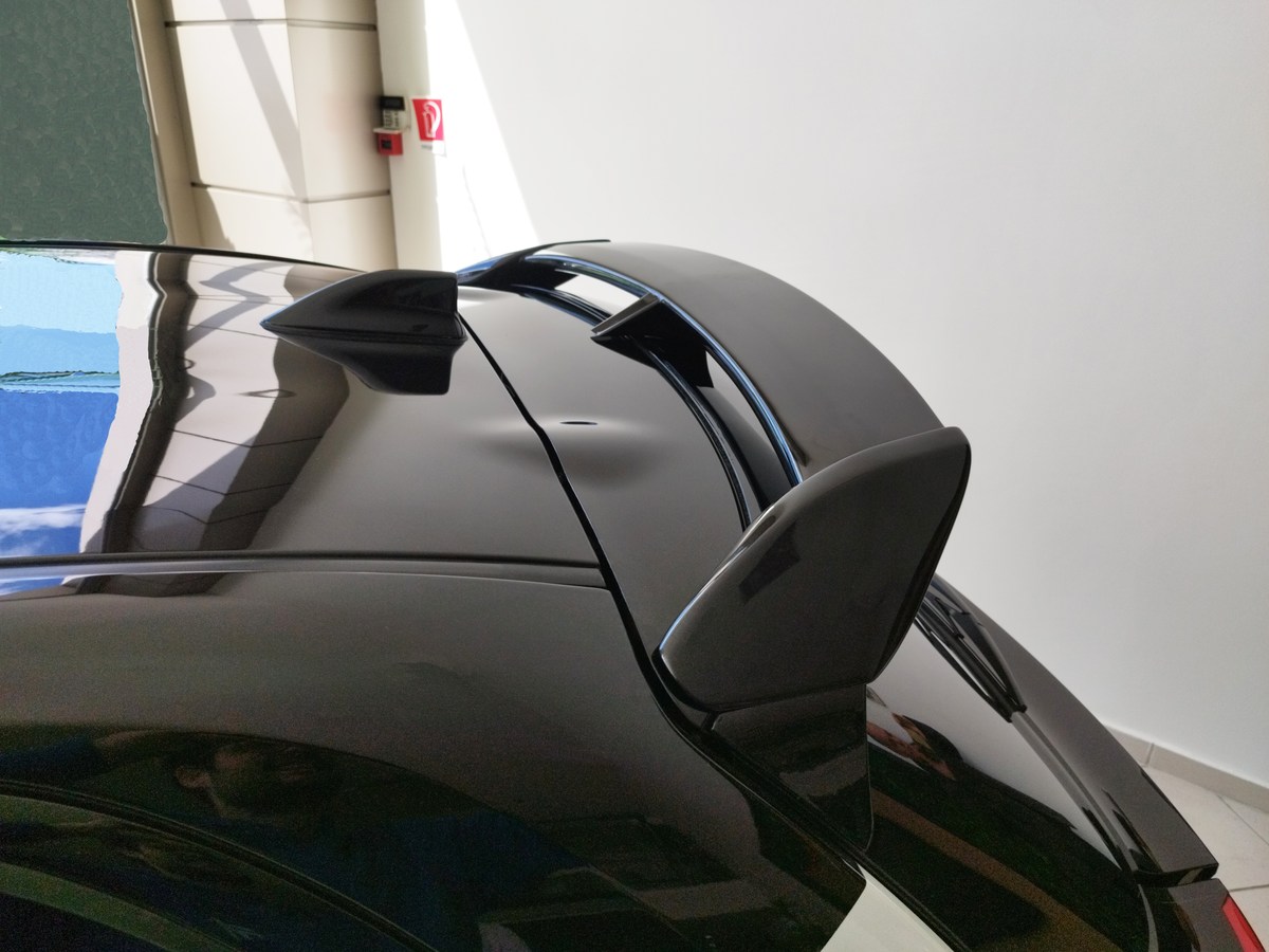 Aileron / Becquet de toit Toyota Yaris Mk4 (2020-)