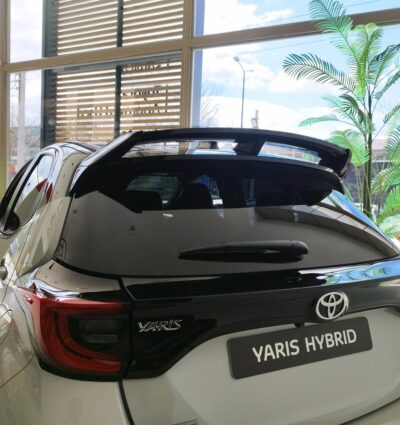 Aileron / Becquet de toit Toyota Yaris Mk4 (2020-)