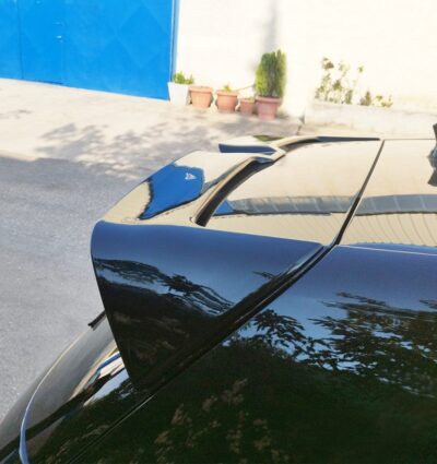 Aileron / Becquet de toit V.2 Volkswagen Golf Mk8 / Mk8 Facelift Standard / R-Line / GTE